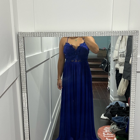 small gorgeous violet long evening dress maxi lace low back - Picture 3 of 5